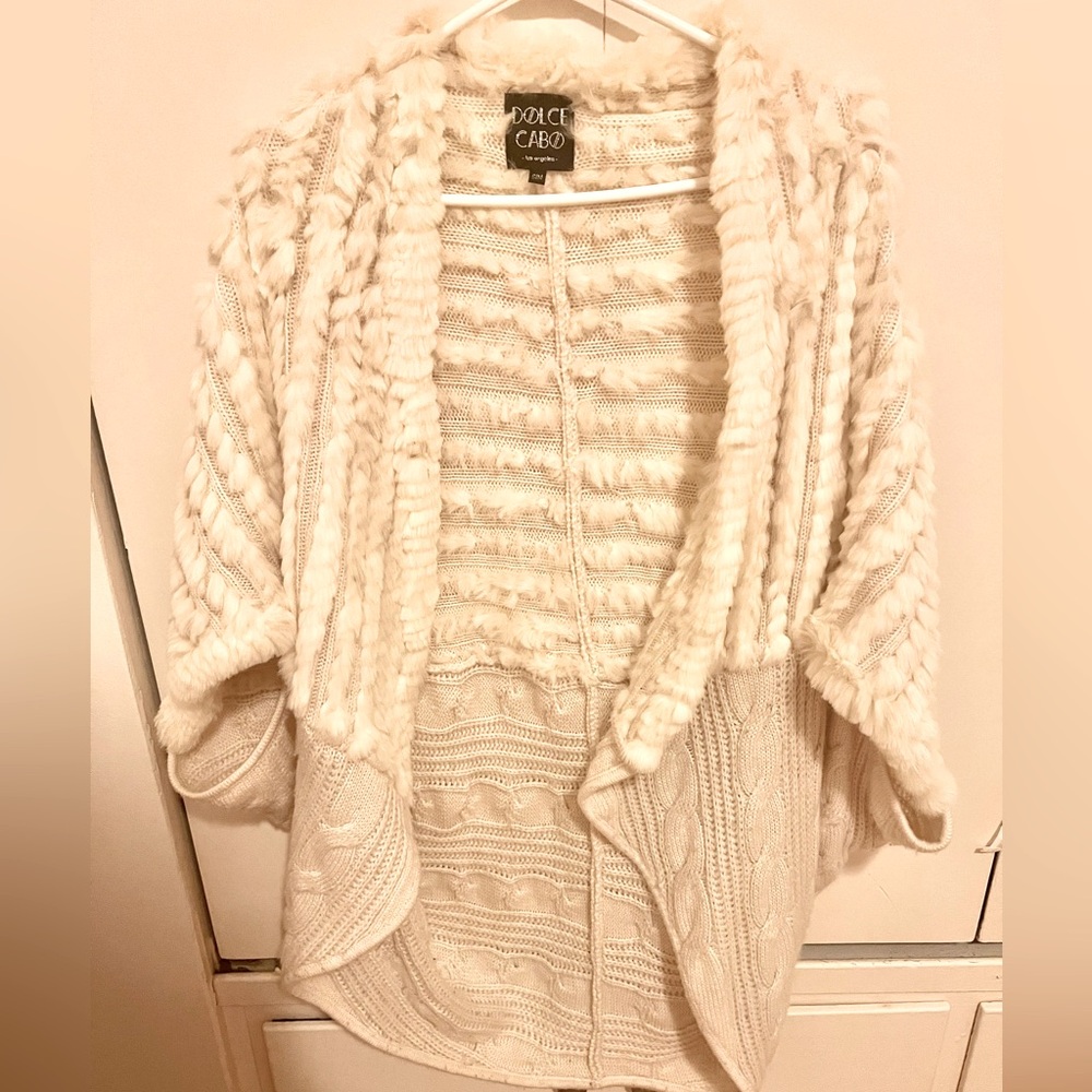 Real Rabbit Fur Cape - Picture 1 of 6